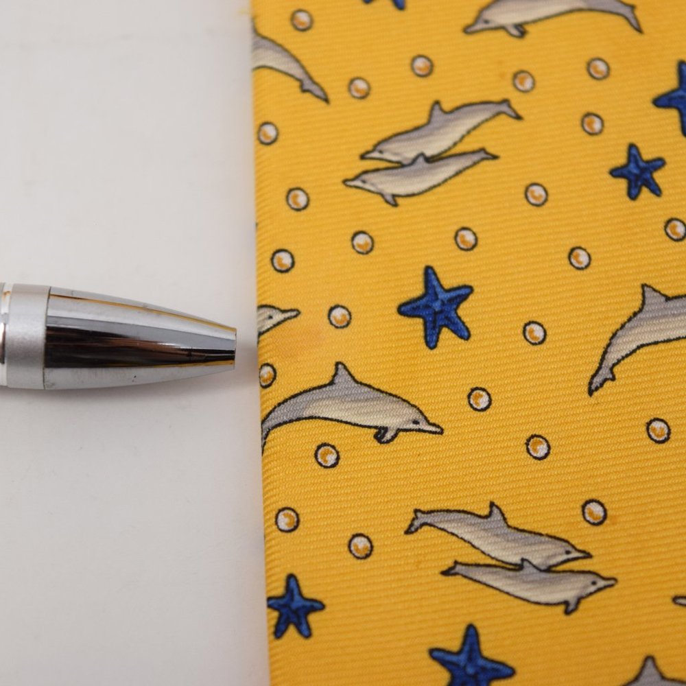 Lancel Paris Necktie Dolphin Starfish Silk Yellow Whimsy Marine Mammal Ocean Fun - Picture 12 of 13